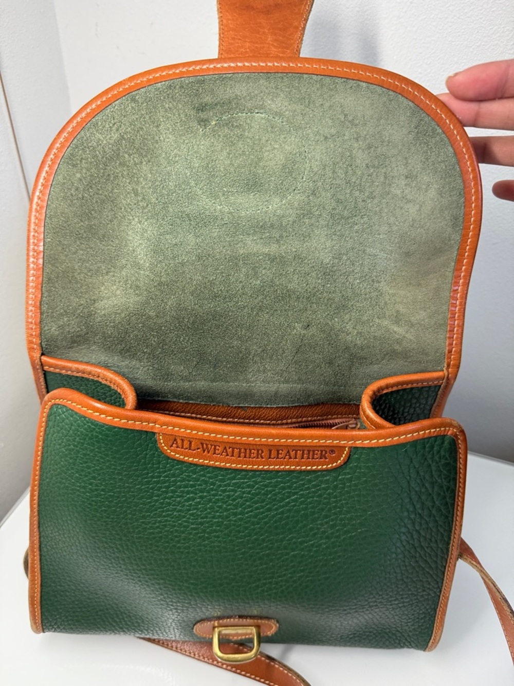 Vintage Dooney & Bourke Essex - Green Pebbled Leather Crossbody with Brown Trim - Picture 3 of 13